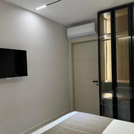 Adria Loft Golem (Tirana)