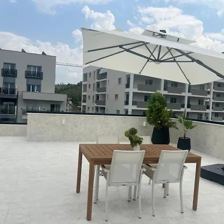 Adria Loft * Golem (Tirana)