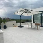 Adria Loft Golem (Tirana)