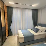 Adria Loft *