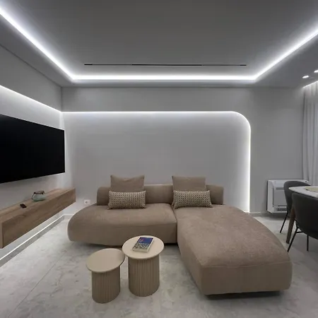 Adria Loft * غوليم